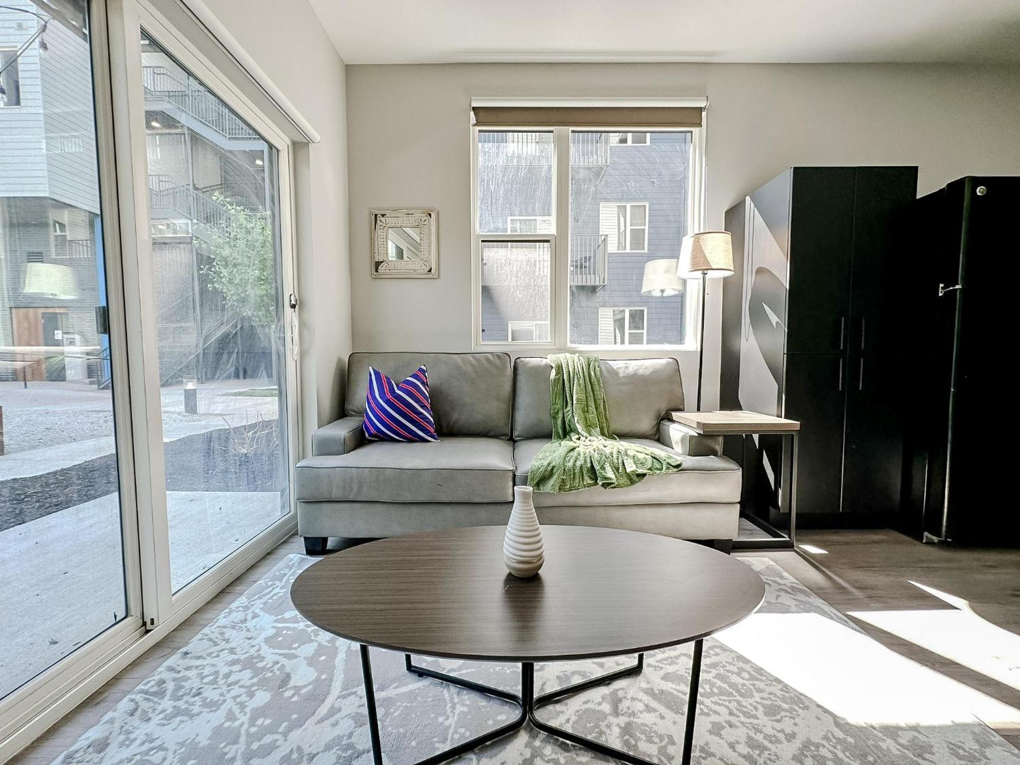 Sleepover 1Bd 1Ba Omaha Apartments Exterior foto